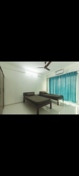 Room in  Pg at Borivali East – for Rent