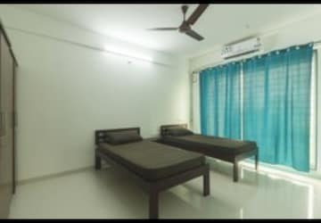 Room in  Pg at Borivali East – for Rent
