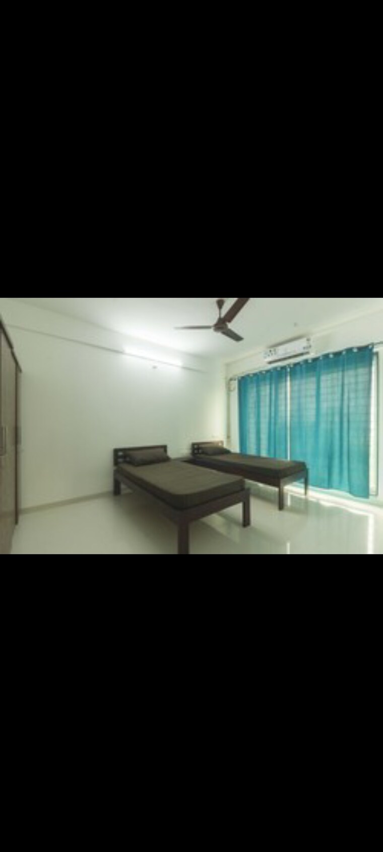 Room, borivali east Pg For Boys In Borivali East 9332070