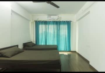 Room in  Pg at Borivali East – for Rent