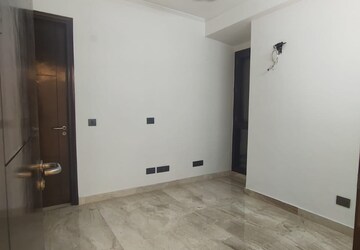 Room in 4 BHK Builder Floor at Malviya Nagar – for Sale