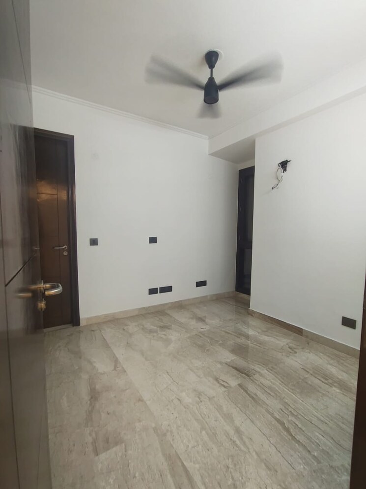 Room, malviya nagar 4 Bedroom 2700 Sq.Ft. Builder Floor In Malviya Nagar Delhi 9332293