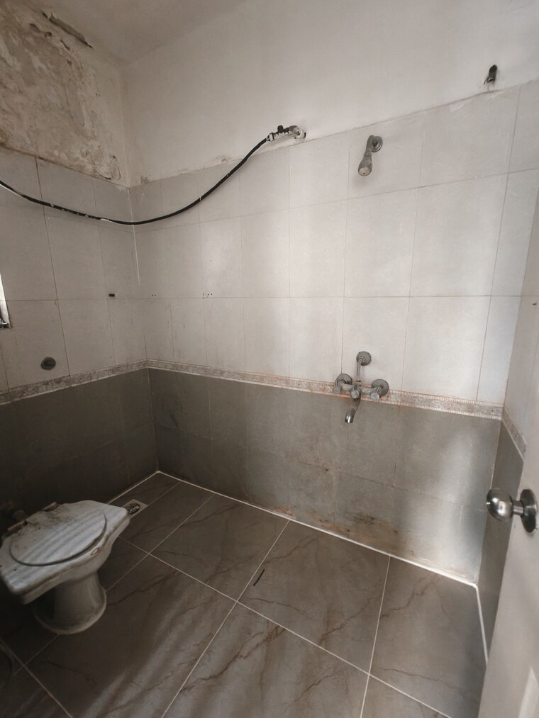 Bathroom, dreams-rhythm 3 Bedroom 1509 Sq.Ft. Apartment In Bavdhan Pune 9332184