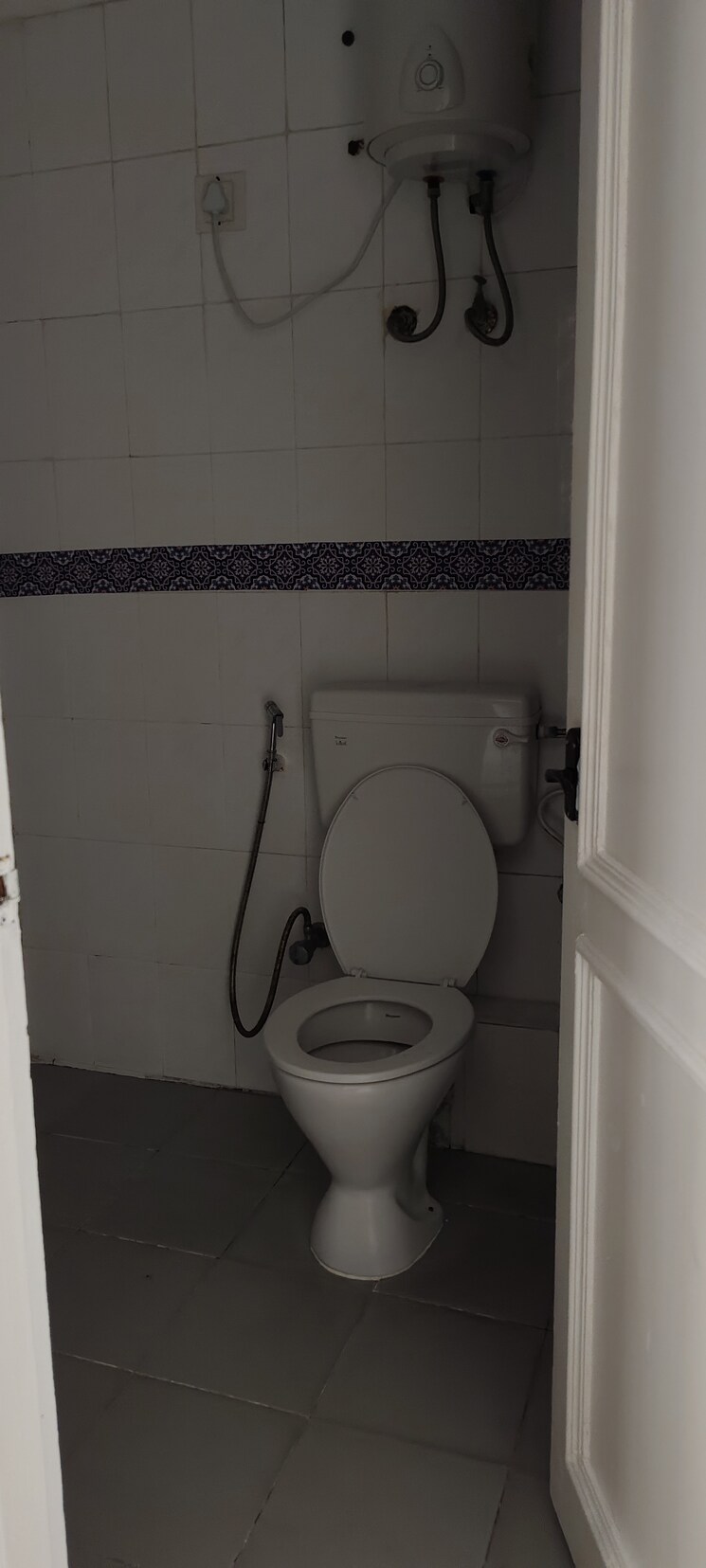 Bathroom, gopalan-admiralty-square 2 Bedroom 1156 Sq.Ft. Apartment In Indiranagar Bangalore 9332182