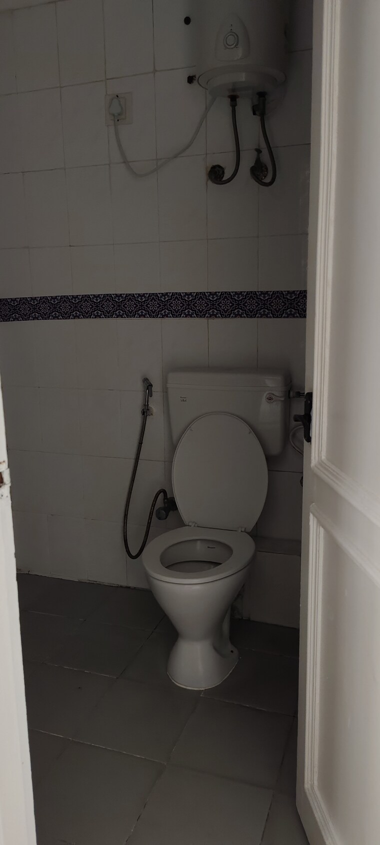 Bathroom, gopalan-admiralty-square 2 Bedroom 1156 Sq.Ft. Apartment In Indiranagar Bangalore 9332182