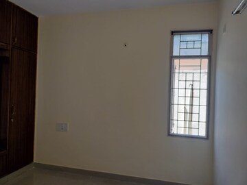Room in 3 BHK Apartment at SRR Aqua, Halasuru – for Rent