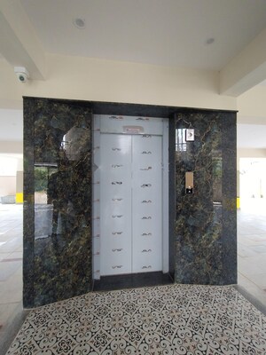 Room in 2 BHK Apartment at SV Meadows, Cv Raman Nagar – for Rent