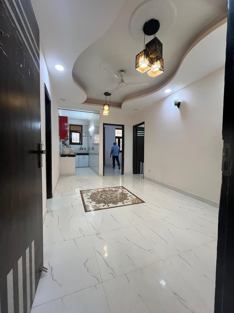 2 BHK Builder Floor For Rent in Nebsarai 
