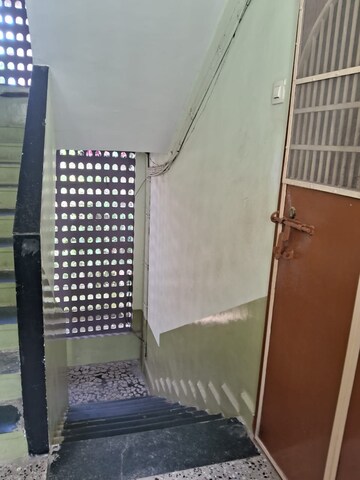 Bathroom in 1 BHK Apartment at Dombivli East – for Rent
