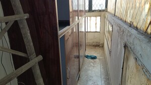 Balcony in 1 BHK Builder Floor at Vaishali Sector 5 – for Rent