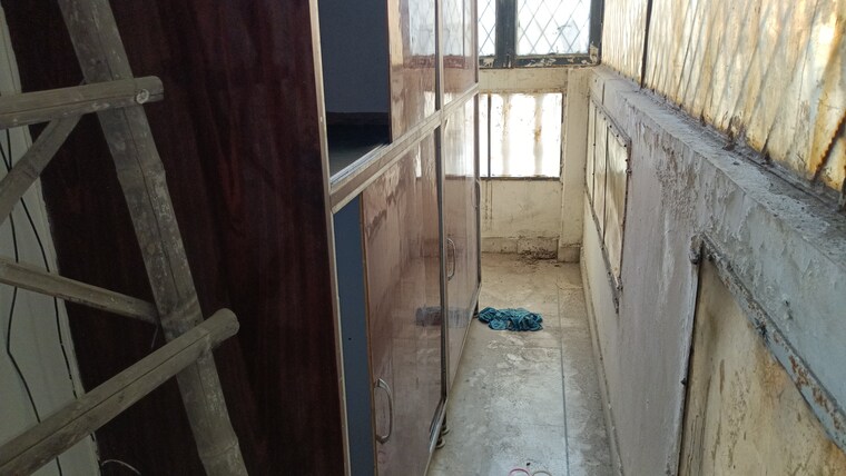 Balcony, vaishali sector 5 1 Bedroom 550 Sq.Ft. Builder Floor In Vaishali Sector 5 Ghaziabad 9332455