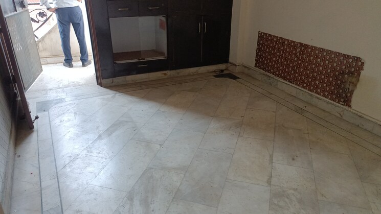 Room, vaishali sector 5 1 Bedroom 550 Sq.Ft. Builder Floor In Vaishali Sector 5 Ghaziabad 9332455