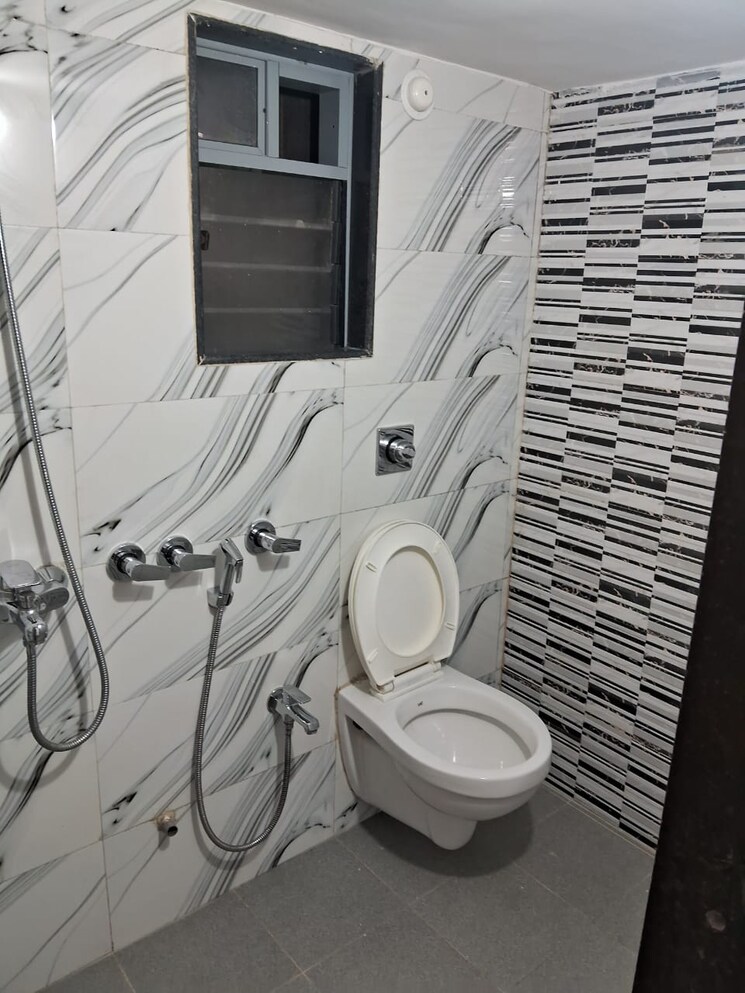 Bathroom, dombivli east 1 Bedroom 500 Sq.Ft. Apartment In Dombivli East Thane 9332563
