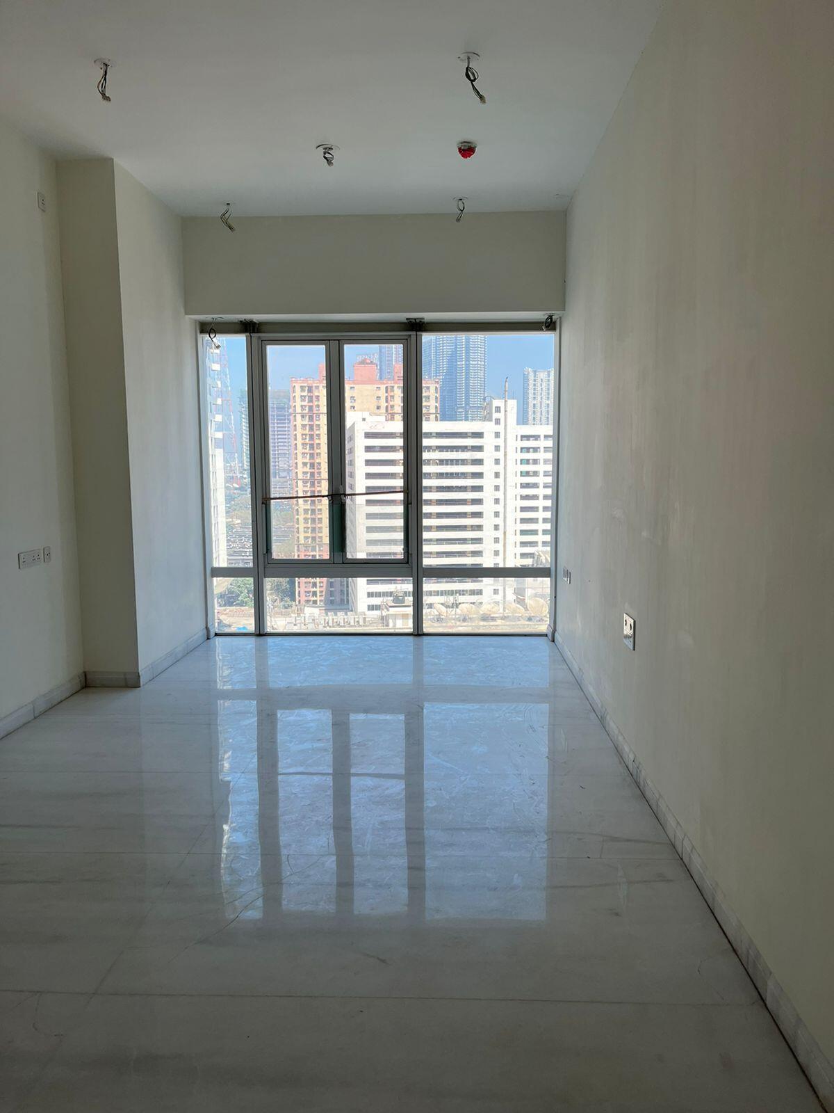 2 BHK + Servant Room Apartment For Rent in Indiabulls Blu