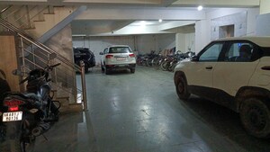 Parking in 3 BHK Builder Floor at Sector 1 Vaishali – for Sale