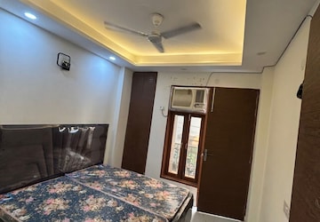 Bedroom in 1 BHK Apartment at Saket – for Rent