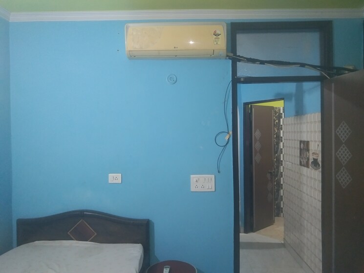 Bedroom, chattarpur 1.5 Bedroom 500 Sq.Ft. Apartment In Chattarpur Delhi 9329103