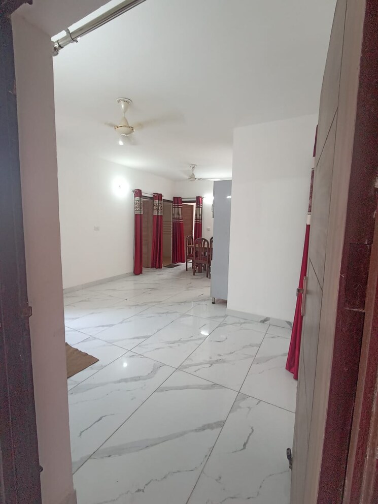 Living Room, nk-sharma-savitry-greens-2 3 Bedroom 1800 Sq.Ft. Apartment In Ghazipur Zirakpur 9332906