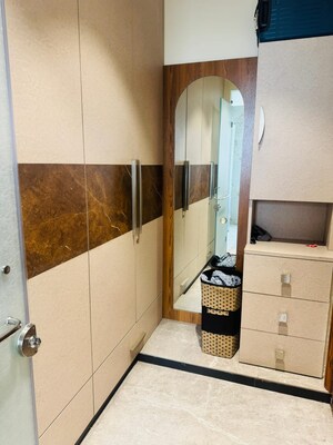 Furnished Amenities in 4 BHK Builder Floor at Sector 66 – for Rent