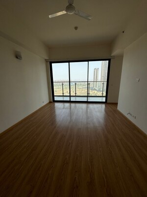 Room in 4 BHK Builder Floor at Sector 66 – for Rent