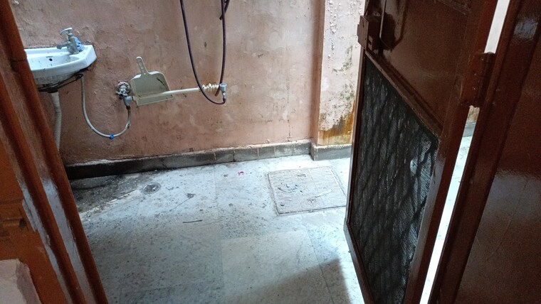 Balcony, vaishali sector 2 1 Bedroom 580 Sq.Ft. Builder Floor In Vaishali Sector 2 Ghaziabad 9332955