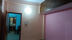 Room in 1 BHK Builder Floor at Vaishali Sector 2 – for Rent