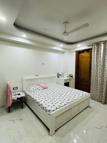 Bedroom in 2 BHK Builder Floor at Housing Board Colony Sector 17, Sector 17a – for Rent