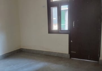 Room in 1.5 BHK Apartment at Asola – for Rent