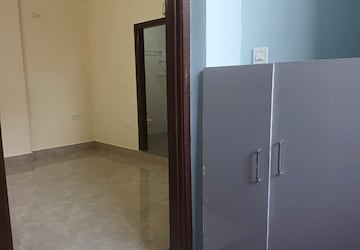 Room in 1.5 BHK Apartment at Asola – for Rent