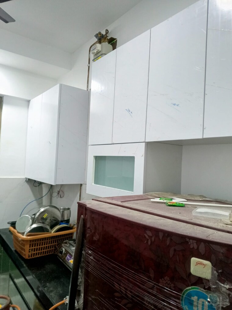 Kitchen, raymond-ten-x-habitat 2 Bedroom 690 Sq.Ft. Apartment In Pokhran Road No Two Thane 9332994