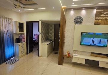 Room in 3.5 BHK Apartment at SMR Vinay Iconia Hyderabad, Kondapur – for Sale