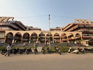  Shop – Exterior View View at Saviour Lord Krishna Mart, Sector 19 Yamuna Expressway - for Rent