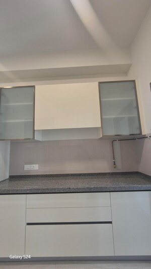 Furnished Amenities in 3 BHK Apartment at Indiabulls Sky Forest, Lower Parel – for Rent