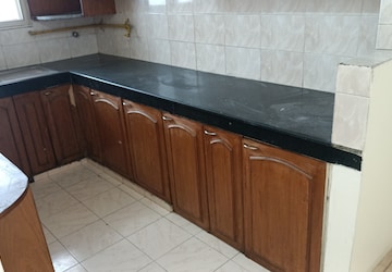 Kitchen in 2 BHK Apartment at Ashiana The Heritage, Vaishali Sector 3 – for Sale