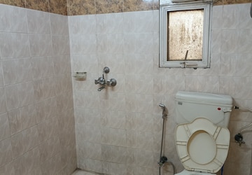 Bathroom in 2 BHK Apartment at Ashiana The Heritage, Vaishali Sector 3 – for Sale