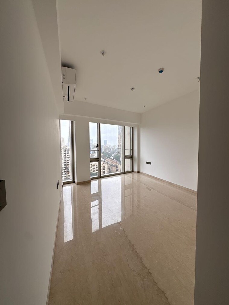 Room, lodha-world-one 3 Bedroom 1553 Sq.Ft. Apartment In Worli Mumbai 9333158