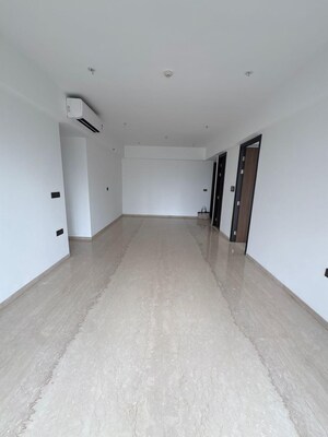 Room in 3 BHK Apartment at Lodha World One, Worli – for Rent