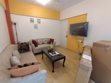 Team Area in 1 BHK Apartment at Hiranandani Gardens Lotus, Powai – for Rent