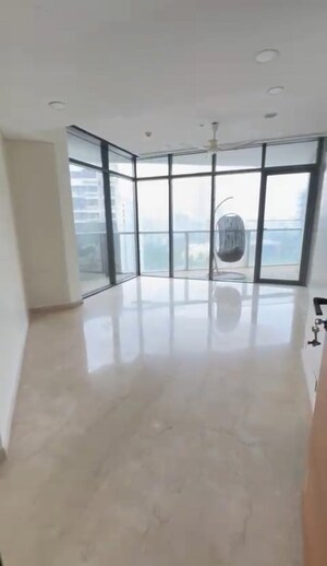 3 BHK Apartment For Rent in Lodha Sea Face, Worli