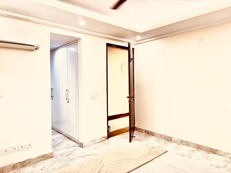 Other, vipul-world-floors 3 Bedroom 2000 Sq.Ft. Builder Floor In Sector 48 Gurgaon 9333397