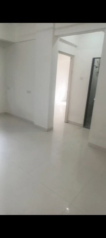 Room in 2 BHK Apartment at Jai Ganesh CHS JB Nagar, Jb Nagar – for Rent