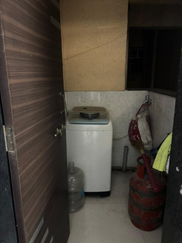 Bathroom, gk-atlanta-phase-2 2 Bedroom 670 Sq.Ft. Apartment In Wakad Pune 9333647