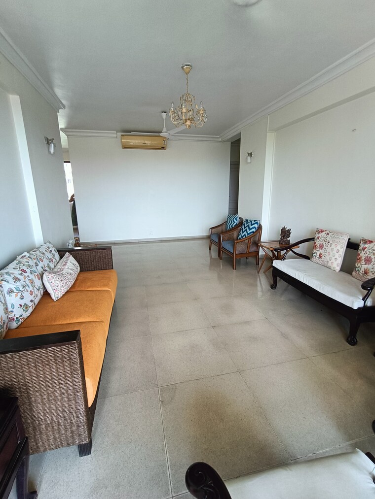 Living Room, hiranandani-gardens-solitaire 4 Bedroom 3000 Sq.Ft. Apartment In Powai Mumbai 9333676