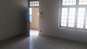 Room in 2 BHK Villa at Sunderpur – for Rent