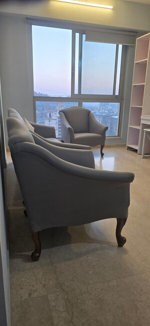 Team Area in 1 BHK Apartment at Hiranandani Zen Maple, Powai – for Rent