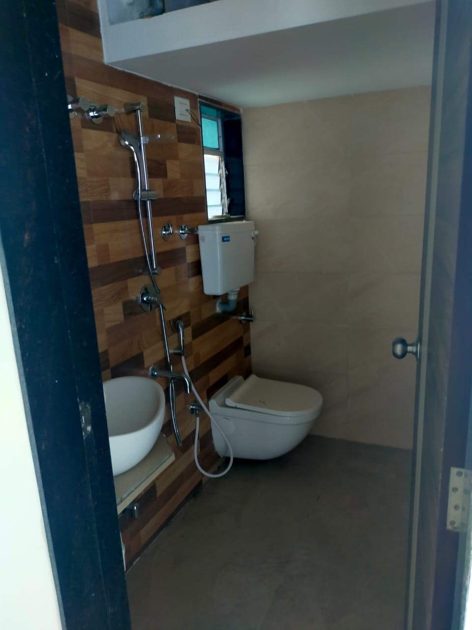 1 BHK + Extra Room Apartment For Rent in Bachraj Lifespace