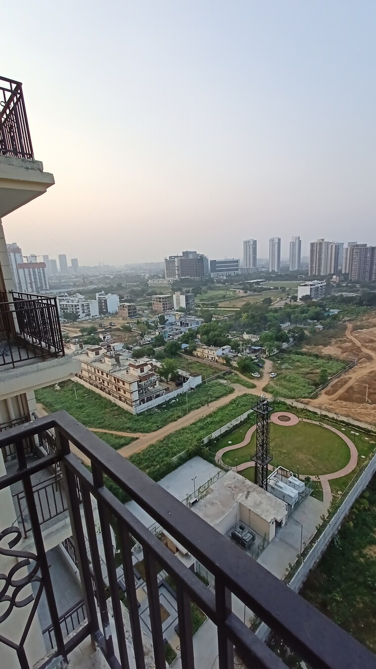 Balcony, signature-global-prime 2 Bedroom 573 Sq.Ft. Apartment In Sector 63a Gurgaon 9333798