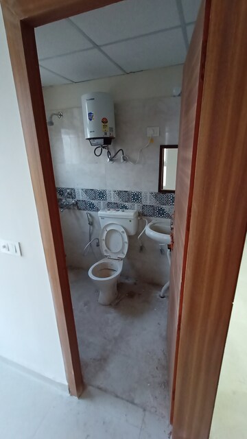 Bathroom in 2 BHK Apartment at Signature Global Prime, Sector 63a – for Rent