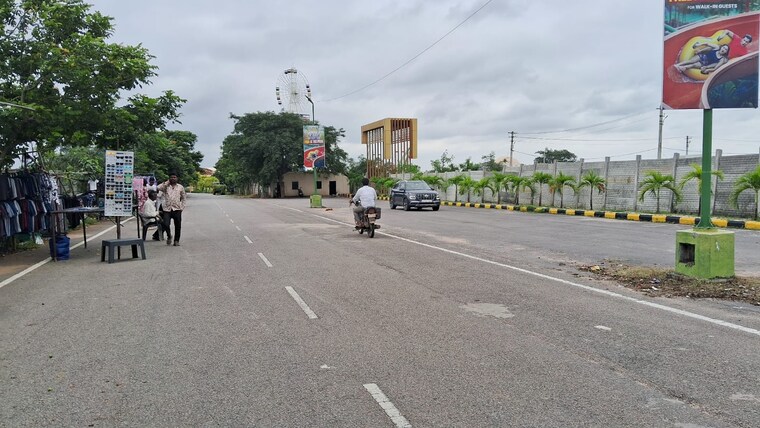  Parking, kisan path  1200 Sq.Ft. Plot In Kisan Path Lucknow 9333806