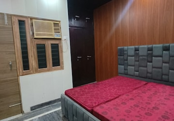 Bedroom in 1 BHK Apartment at Saket – for Rent